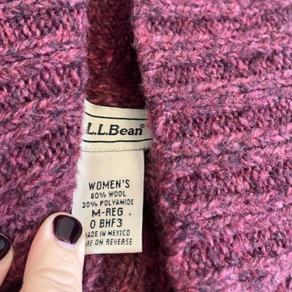 L.L. Bean Wool Blend Turtleneck Sweater in Purple, Size Medium - Picture 4 of 5